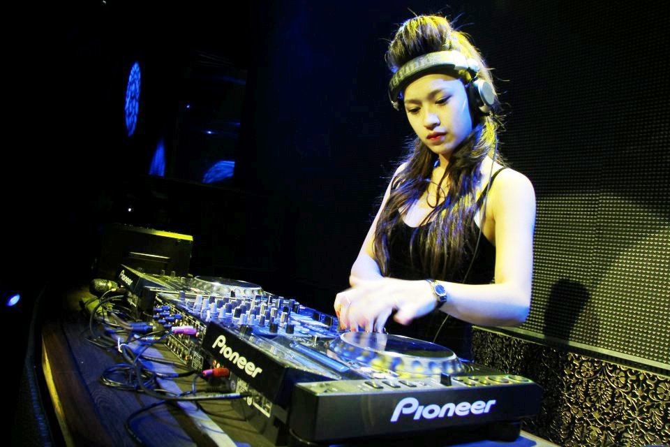 DJ Tít